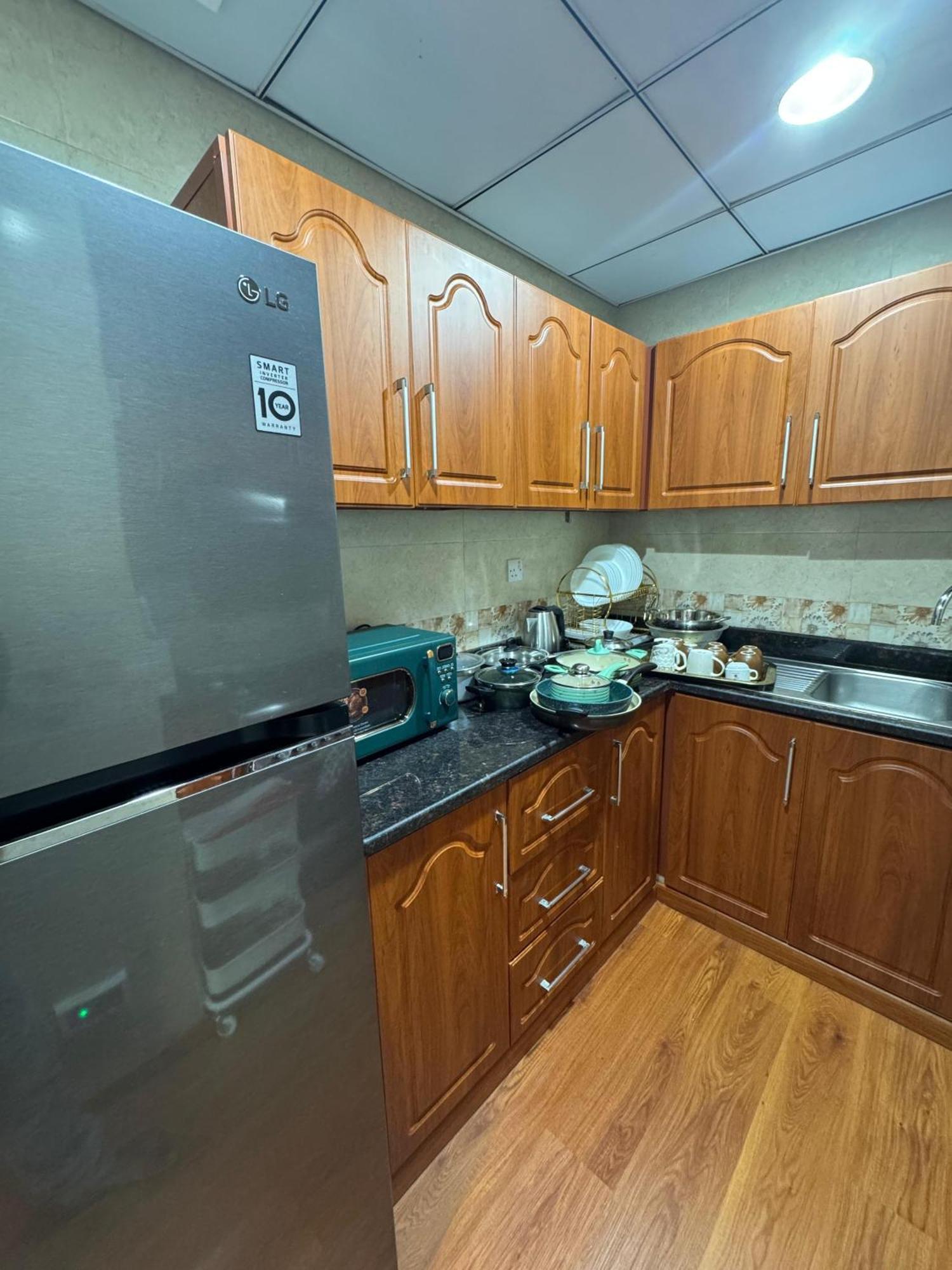 Ocean View Luxury Suites Ajman Luaran gambar