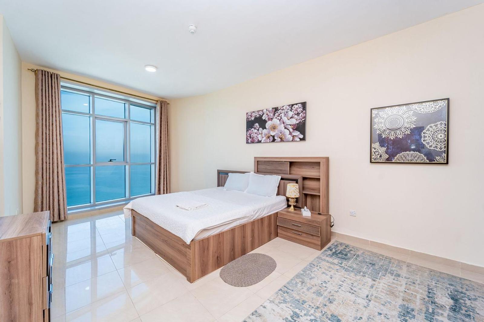 Ocean View Luxury Suites Ajman Luaran gambar