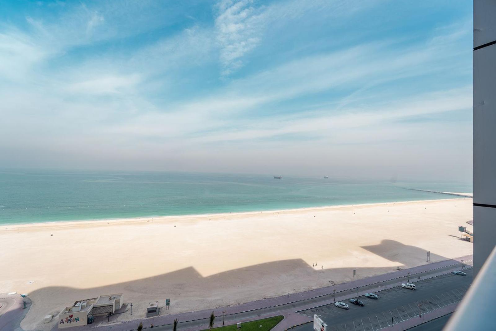 Ocean View Luxury Suites Ajman Luaran gambar