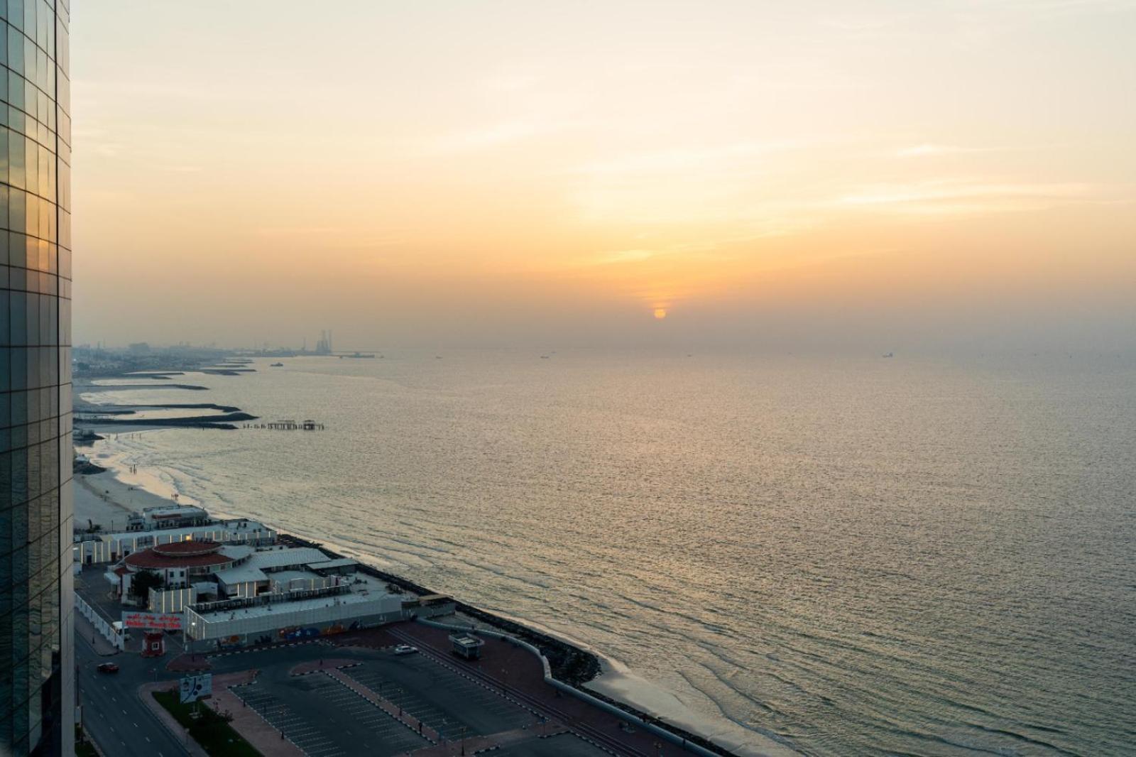 Ocean View Luxury Suites Ajman Luaran gambar